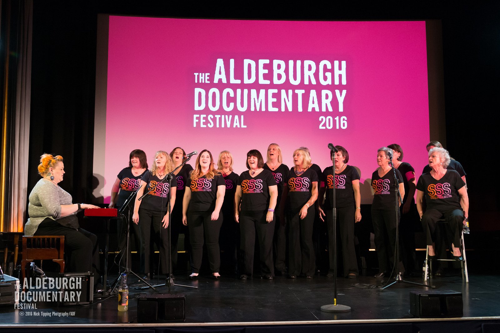 ADF 2016 Sunday Evening Suffolk Soul Singers Bill Nighy WM-4